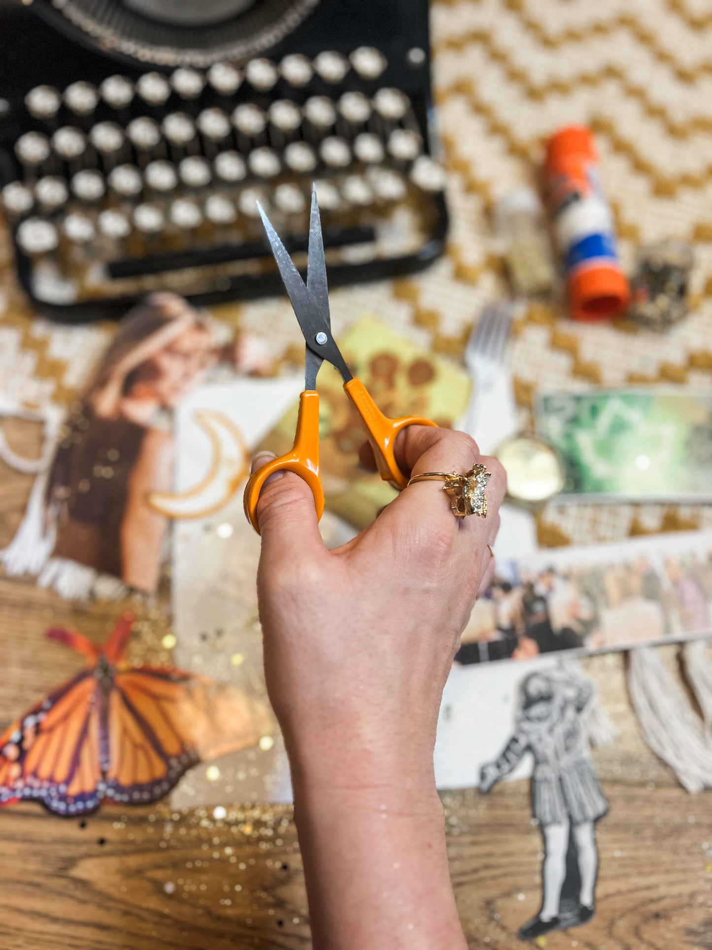 Vision Board Workshop and Tarot Reading